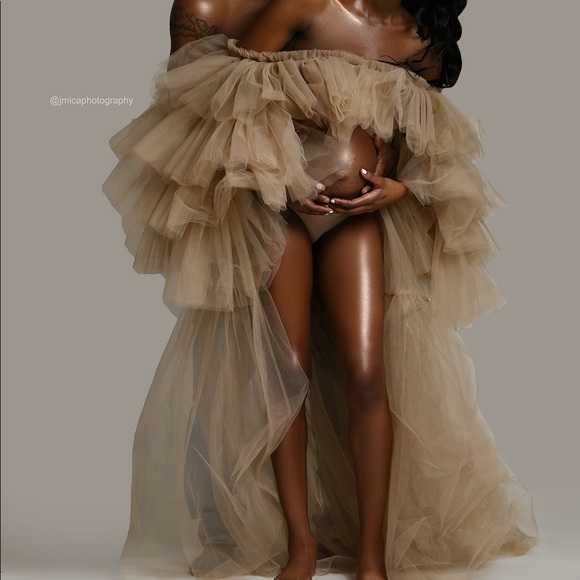 Sheer overlay - Picture 2 of 2